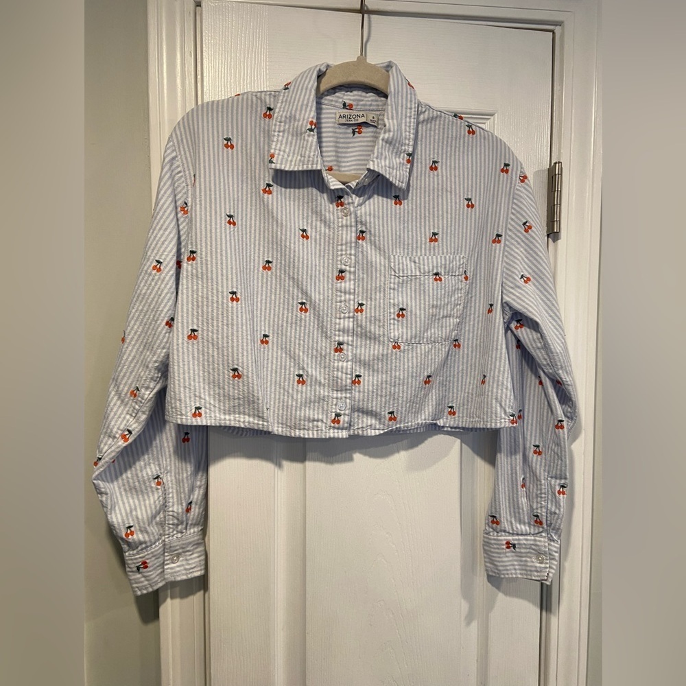 Arizona Jeans Size S Cherry Embroidered Blue Stripe Cropped Button Down Top